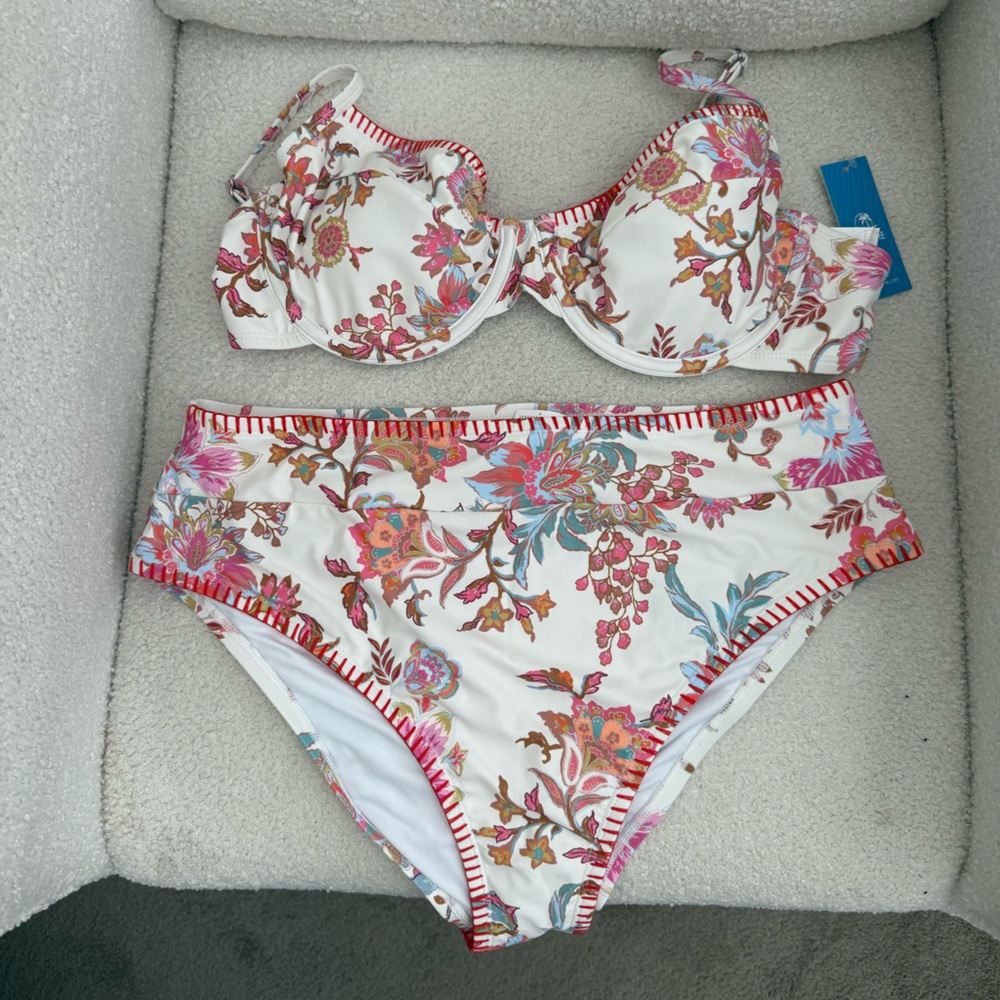 Cupshe Floral Bikini Set - White and Red